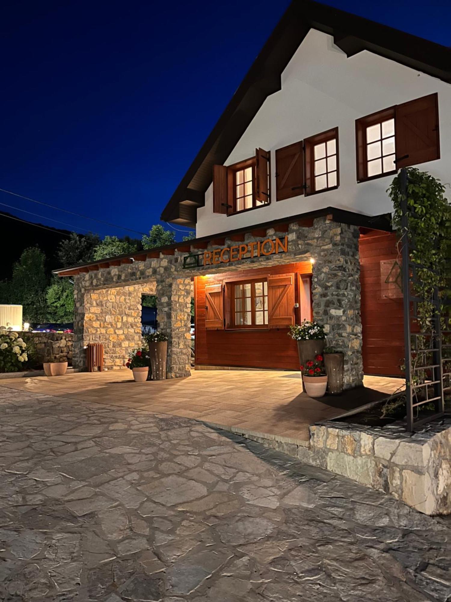 Plitvice Village Korenica Exterior photo